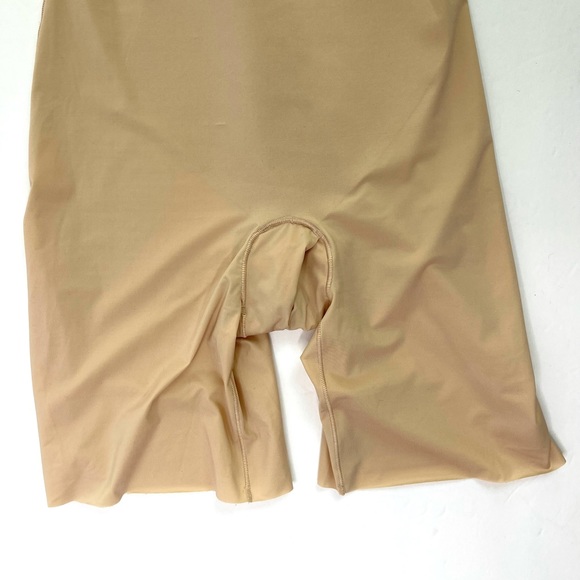 SPANX Trust Your Thinstincts Open Bust Bodysuit Shaper NEW Size S Nude Beige - Picture 4 of 13